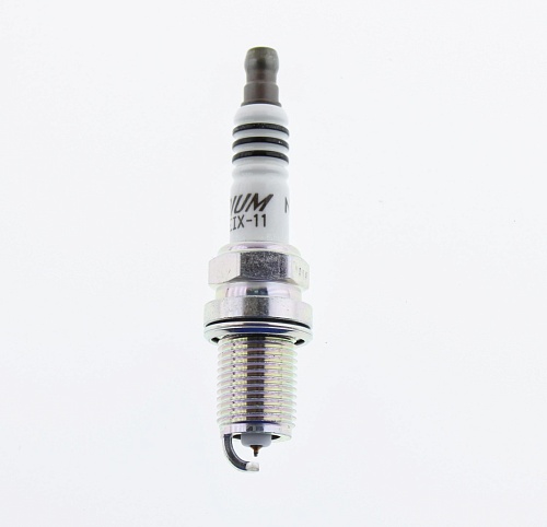 Свеча зажигания иридиевая NGK 5464 BKR5EIX11