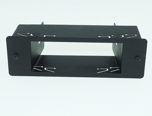 Шахта для радиостанций Barry,Teddy,Johnny,Harry   Шахта для радиостанций Barry,Teddy,Johnny,Harry