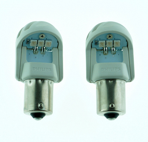 Светодиодная лампа P21W Philips X-tremeUltinon LED gen2 Red 12/24V 11498XURX2 