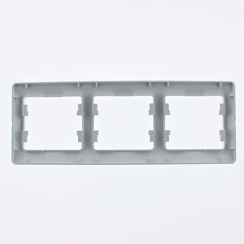 Рамка 3 поста Schneider Electric Glossa горизонтальная белый