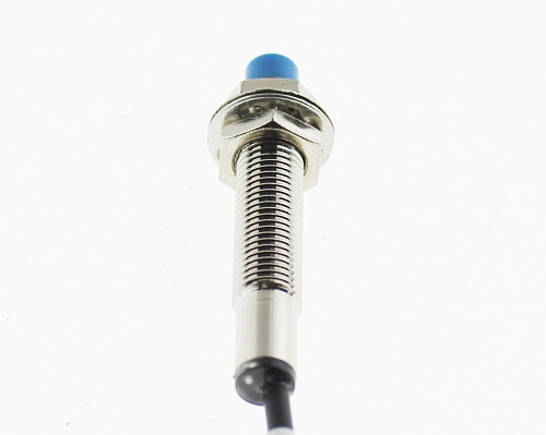 Датчик индуктивный AR-LM8-3002PA HО