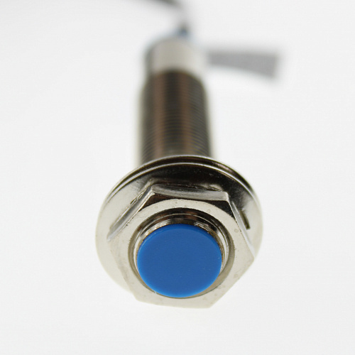 Датчик индуктивный AR-LM12-3002NC HО+НЗ