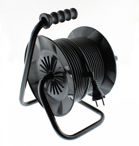 Удлинитель силовой на катушке без з/к 4 гнезда 30 метров ПВС 2х1мм2 Navigator (NPE-R-04-30-X-2x1)