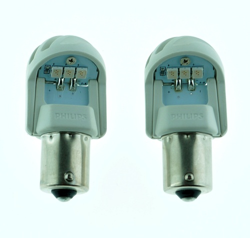 Светодиодная лампа P21W Philips X-tremeUltinon LED gen2 Red 12/24V 11498XURX2 