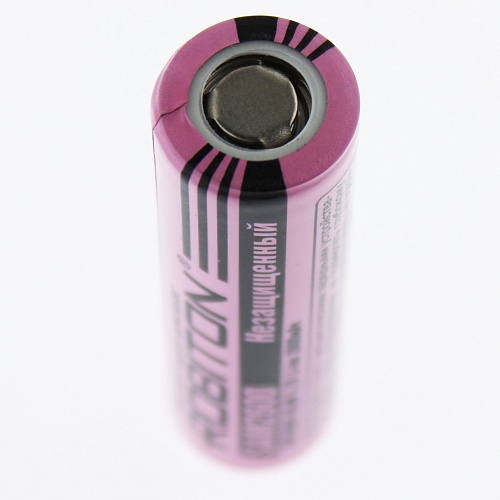 Аккумулятор Robiton 18650 SAM2600 (Li-ion, 3.7V, 2600mAh) без контроллера, плоский контакт