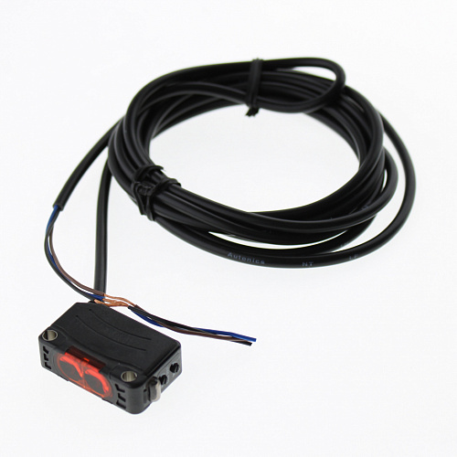 Фотодатчик BJ300-DDT-P 12-24VDC