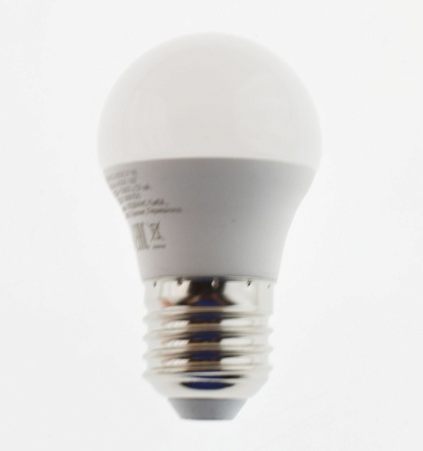 Лампа "шар" светодиодная OSRAM LED Star 7Вт, 600лм, 2700К, E27 (замена 60Вт) Витрина